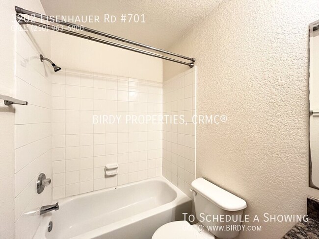 Building Photo - "Spacious 3-Bed Condo with 2.5 Baths in Pr...