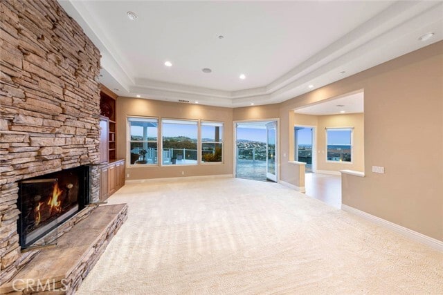 Building Photo - 12 San Remo