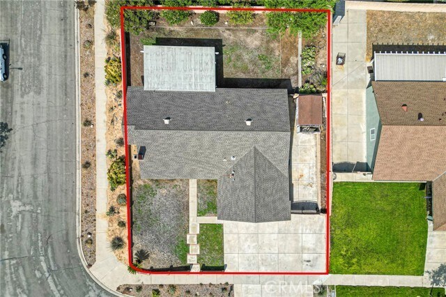 Building Photo - 1455 N 13th Ave