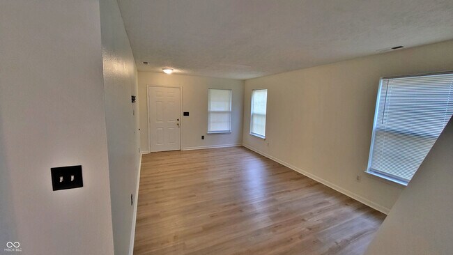 Building Photo - 11329 Smoothbark Dr
