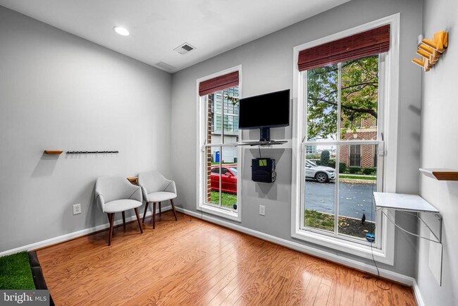 Building Photo - 2614 Lighthouse Ln