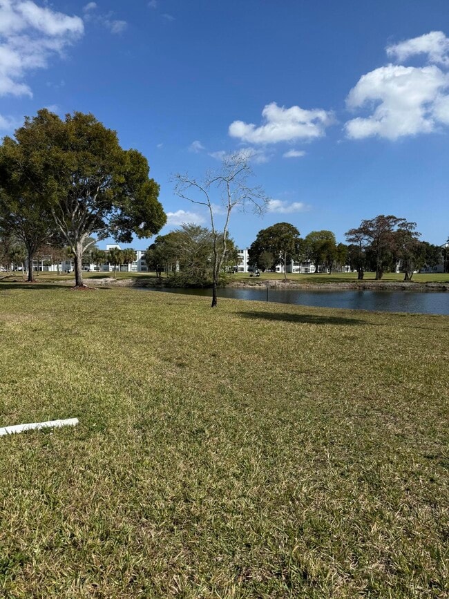 Building Photo - 1700 NW 80th Ave