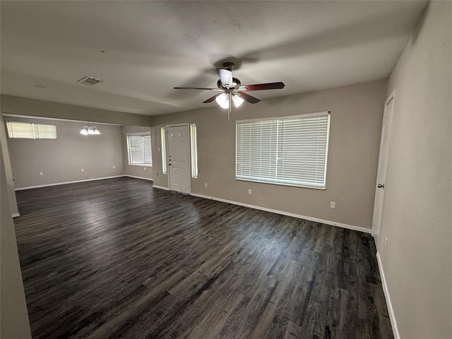 Building Photo - 2914 Scottsbluff Dr