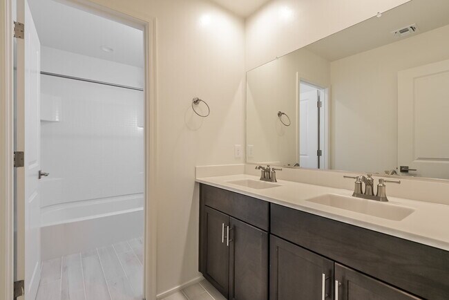 Building Photo - 12170 W Avianna Wy