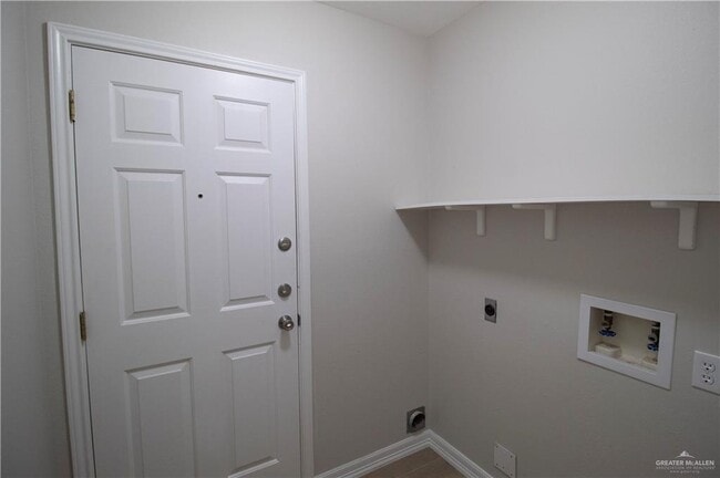 Building Photo - 24 Morning Ln