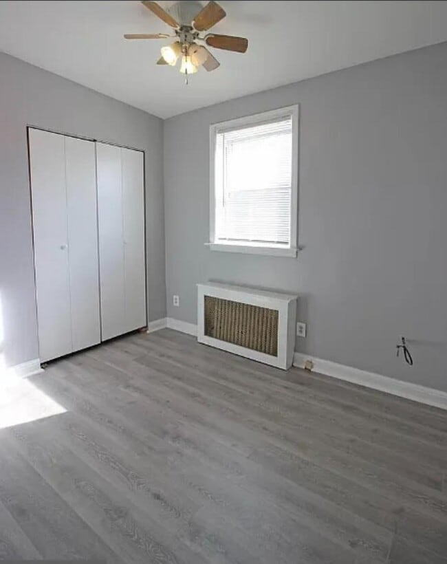 Building Photo - 3301 D St SE