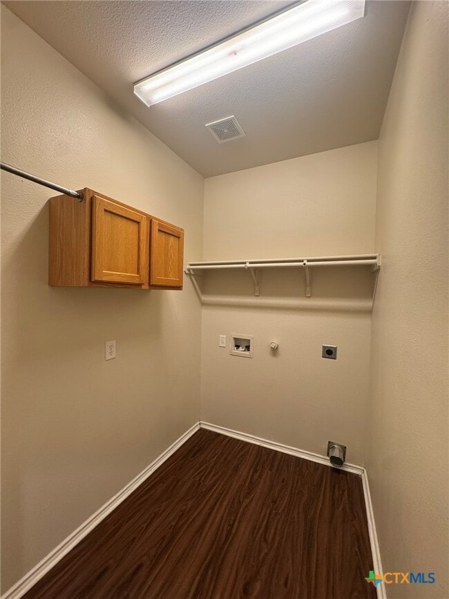 Building Photo - 248 Rosalie Dr