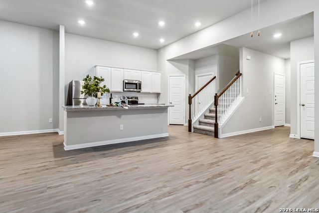 Building Photo - 141 Nespral Dr