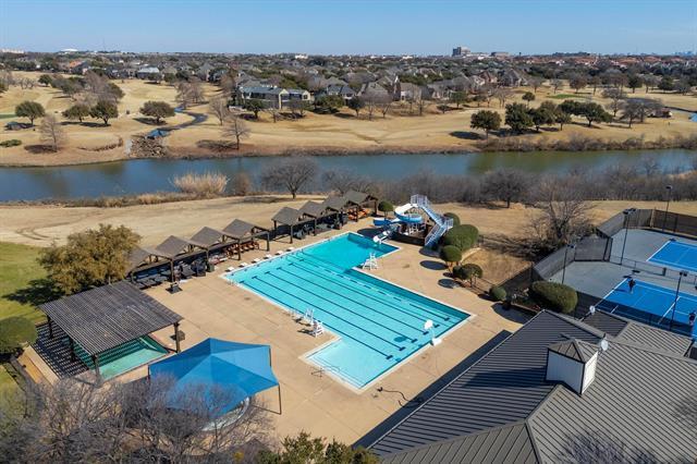 Building Photo - 2648 Brookside Dr