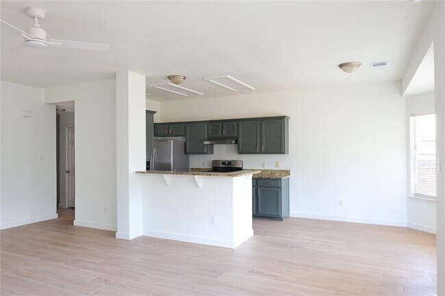 Building Photo - 656 Reggie Jackson Trail