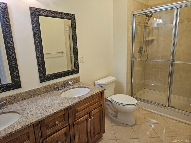 Building Photo - 934 Tower Ridge Cir