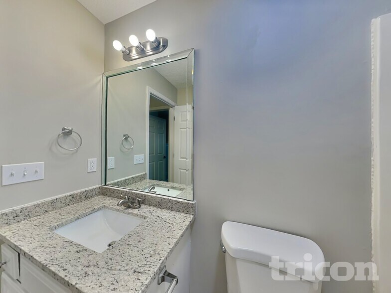 Building Photo - 1114 Archer Dr