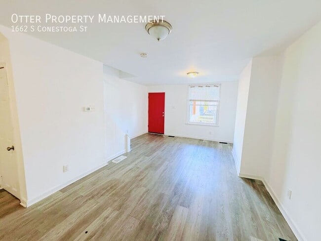 Building Photo - 1662 S Conestoga St