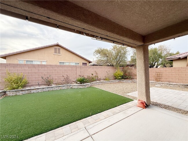 Building Photo - 9421 Andesite Hollow Ct