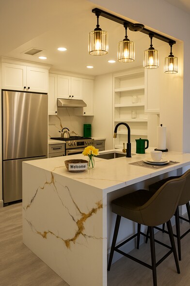 Building Photo - 4808 Moorland Ln