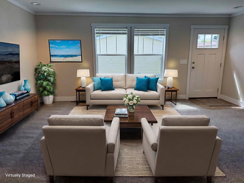 Building Photo - 48571 Lakeview Cir