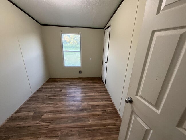Building Photo - Charming 3-Bed, 2-Bath Retreat: Spacious 1216 Sq Ft Mobile Home in Peaceful Brazoria, TX! (COMING...