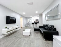 Building Photo - South Kirkman Road, Orlando, FL 32811 - 2 ...