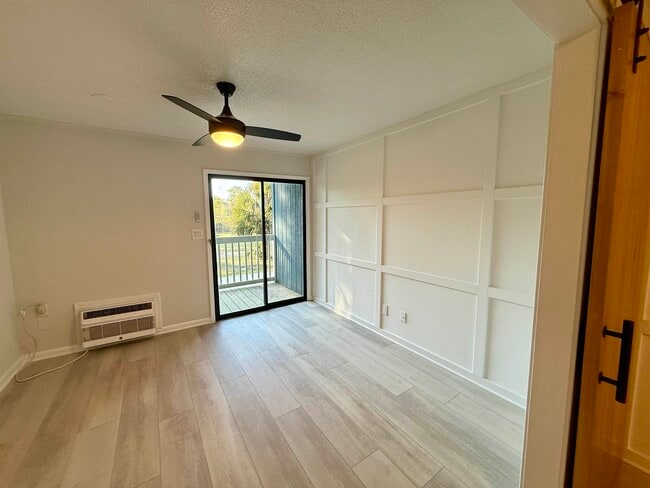 Building Photo - 610 Putters Ln