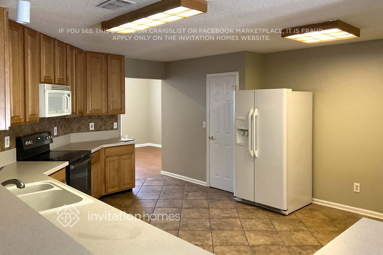 Building Photo - 521 Sparrow Branch Cir