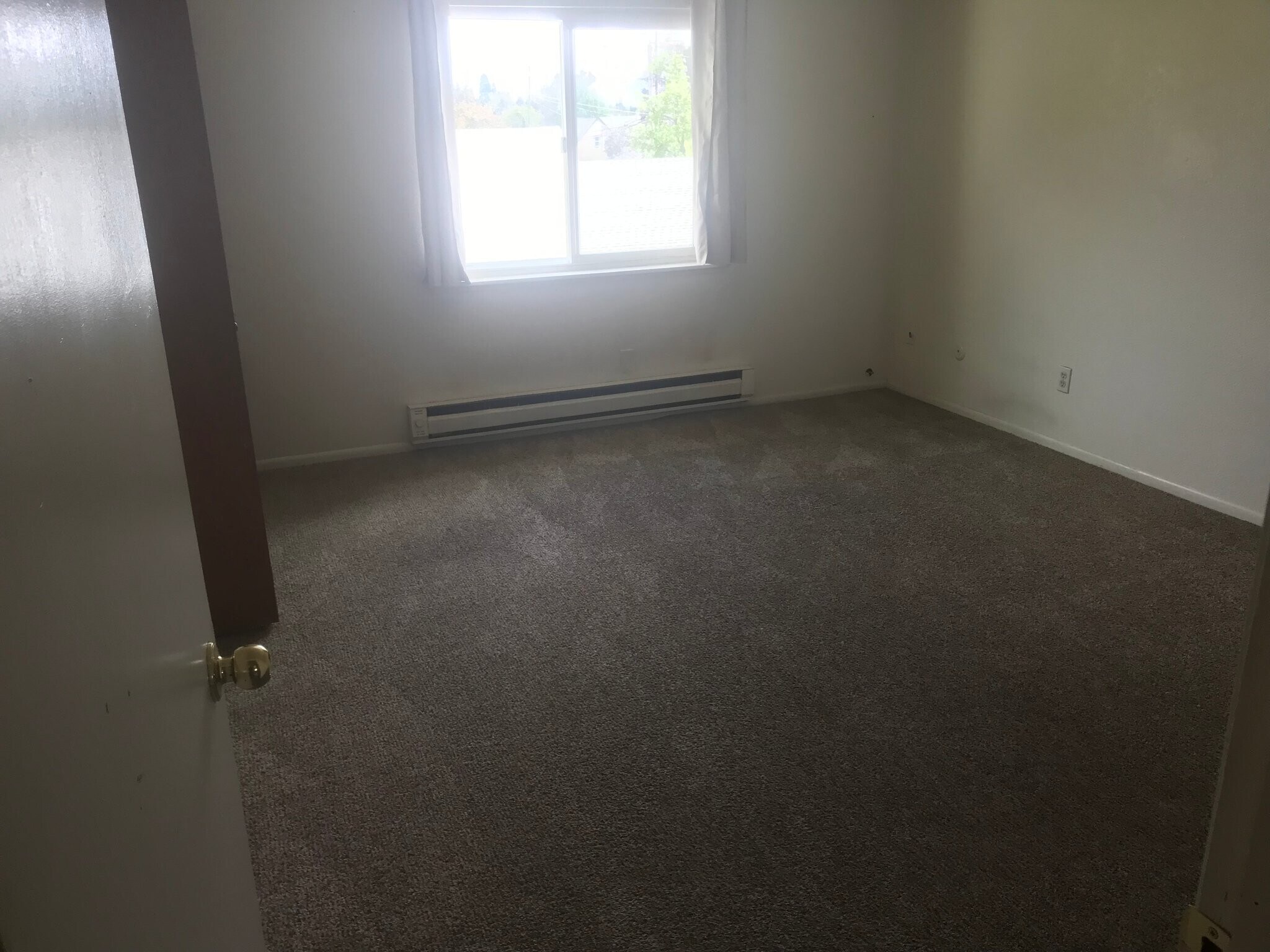 Building Photo - 630 Chestnut St