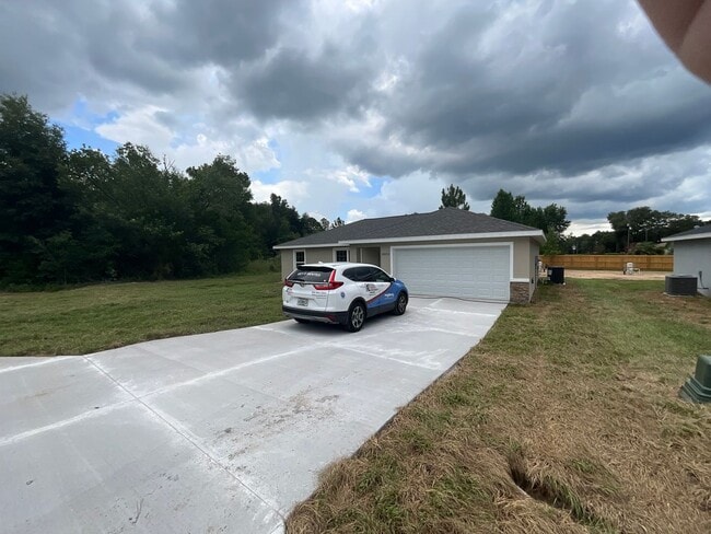 Building Photo - Beautiful  Home!