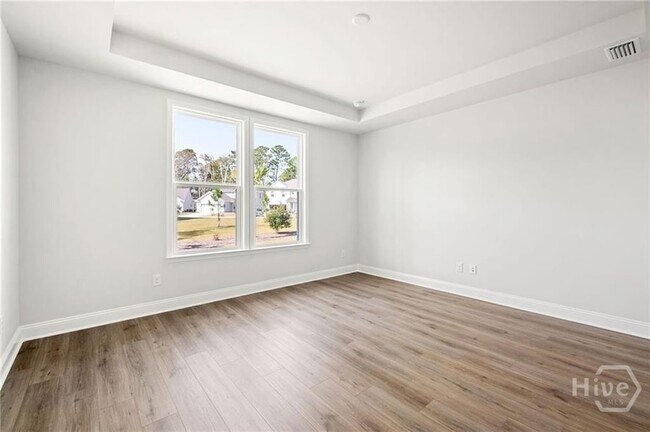 Building Photo - 469 Monterey Lp