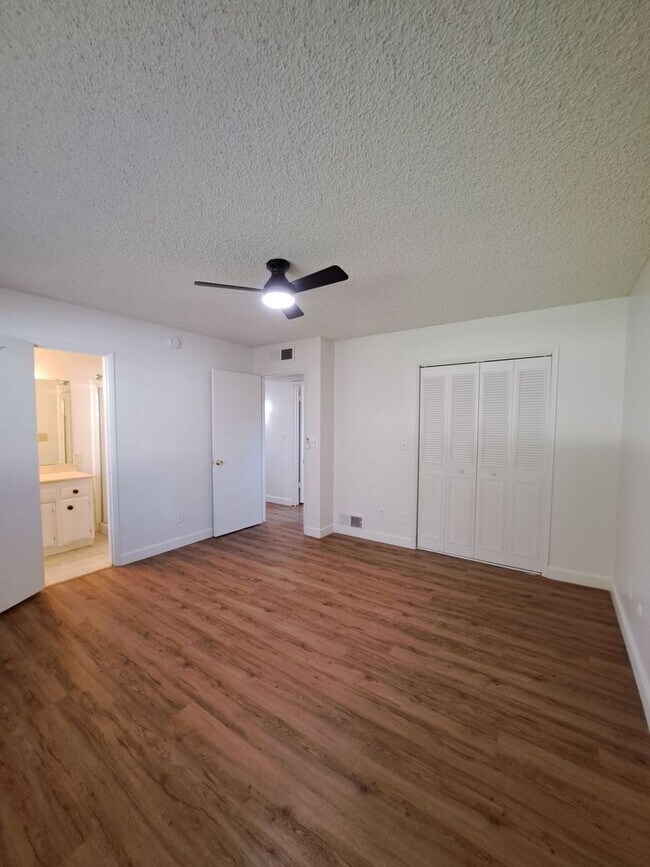 Building Photo - Beautiful Single-Level Fresno Home | 3 Bed...