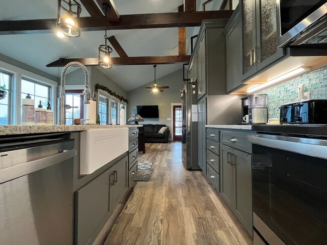 Building Photo - Lakefront Living in Lyman, SC