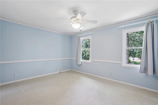 Building Photo - 5653 Trowbridge Dr