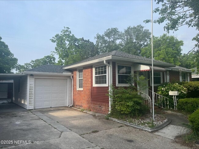 Building Photo - 4754 Sefa Cir N