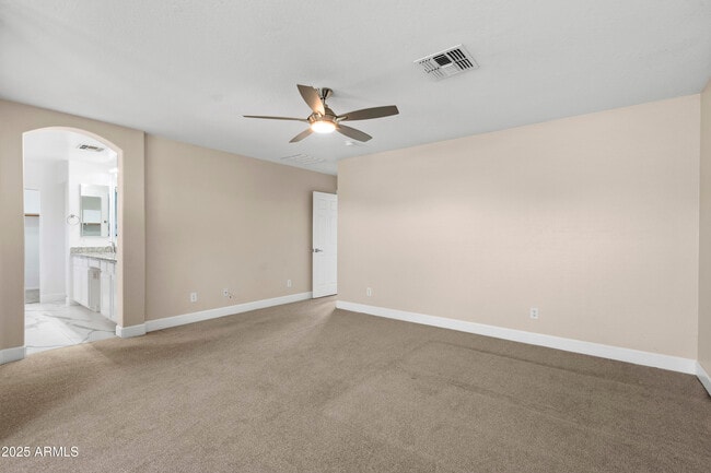 Building Photo - 42130 N 44th Dr