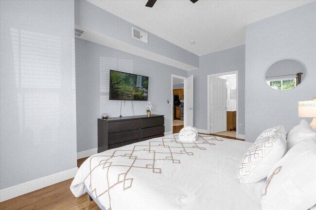 Building Photo - 2213 San Vittorino Cir