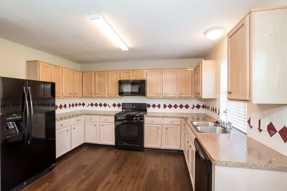 Building Photo - 4723 Pleasant Trail