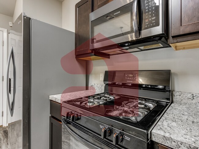 Building Photo - 1865 Jack Rabbit Ln