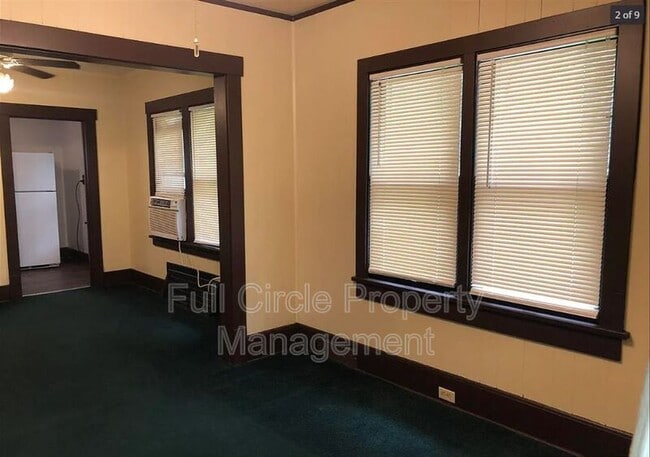 Building Photo - 4715 Fowler Ave