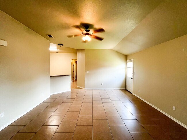 Building Photo - 4106 Cambridge Dr