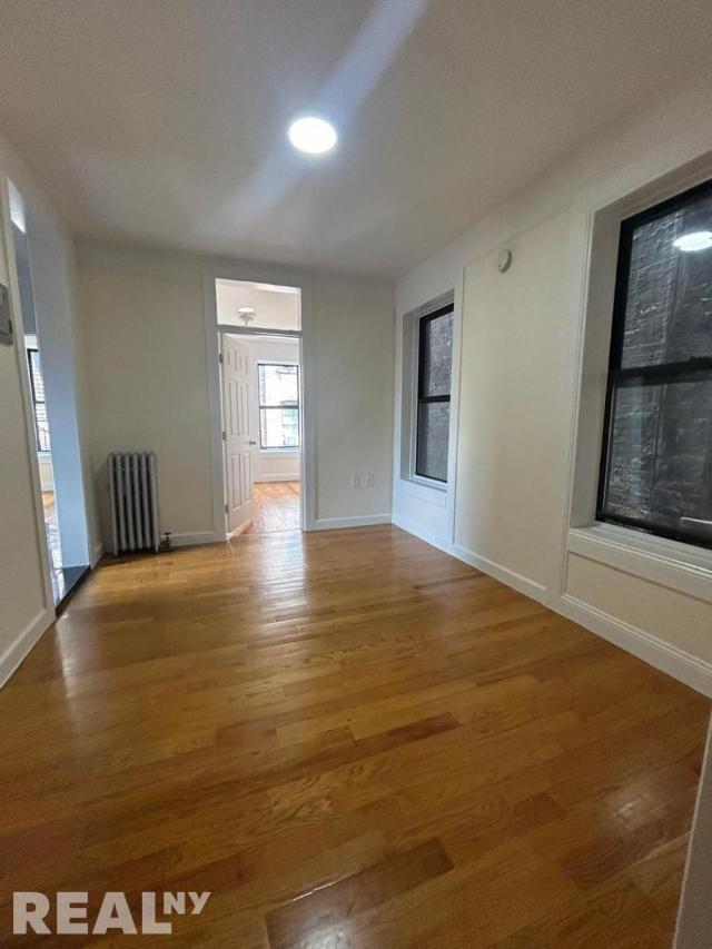 Primary Photo - 3 bedroom in NEW YORK NY 10003