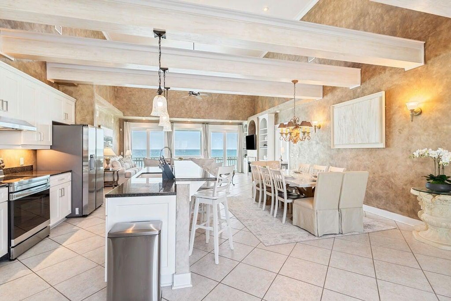 Building Photo - 8515 Surf Dr
