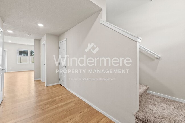 Building Photo - Beautiful New DR Horton 4 Bed 2.5 Bath Hom...