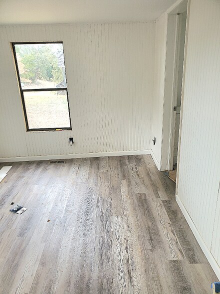 Building Photo - 5103 Davis Cir