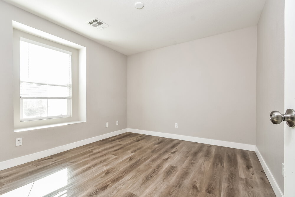 Building Photo - 9004 Tropical Tide Ct