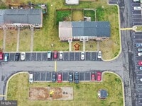 Building Photo - 311 Willowbrook Ct