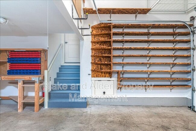 Building Photo - 7981 SW Kelso Ct