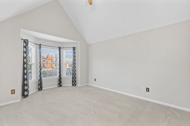 Building Photo - 131 Cumberland Green Dr