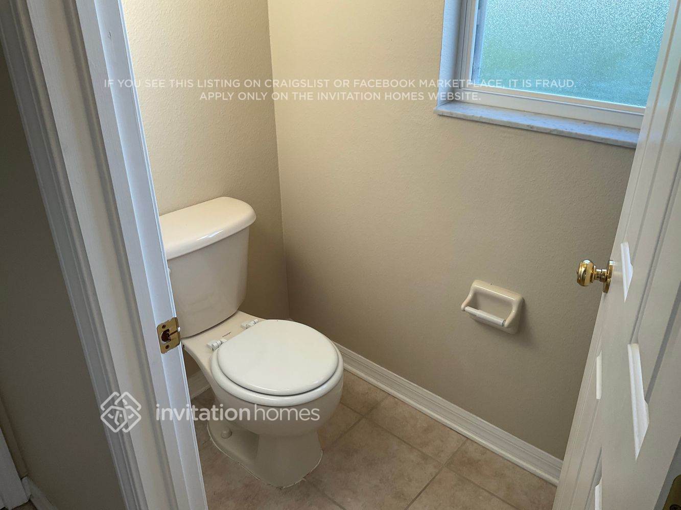 Building Photo - 2711 Queen Alberta Dr