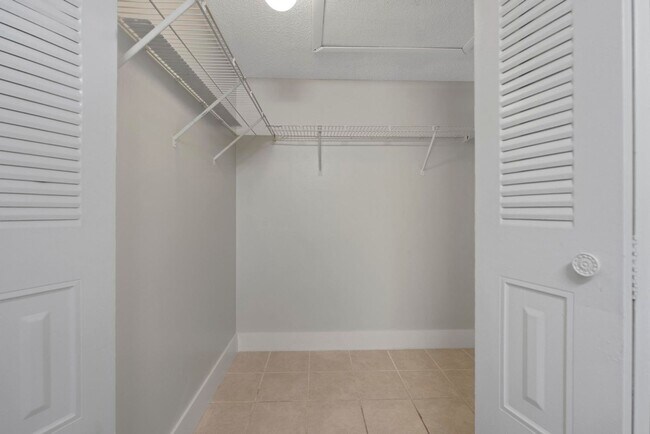 Building Photo - 9166 W Atlantic Blvd