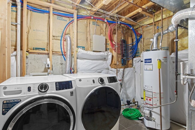 Building Photo - 770 Stargate Dr