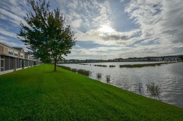 Building Photo - 4815 Pond Ridge Dr