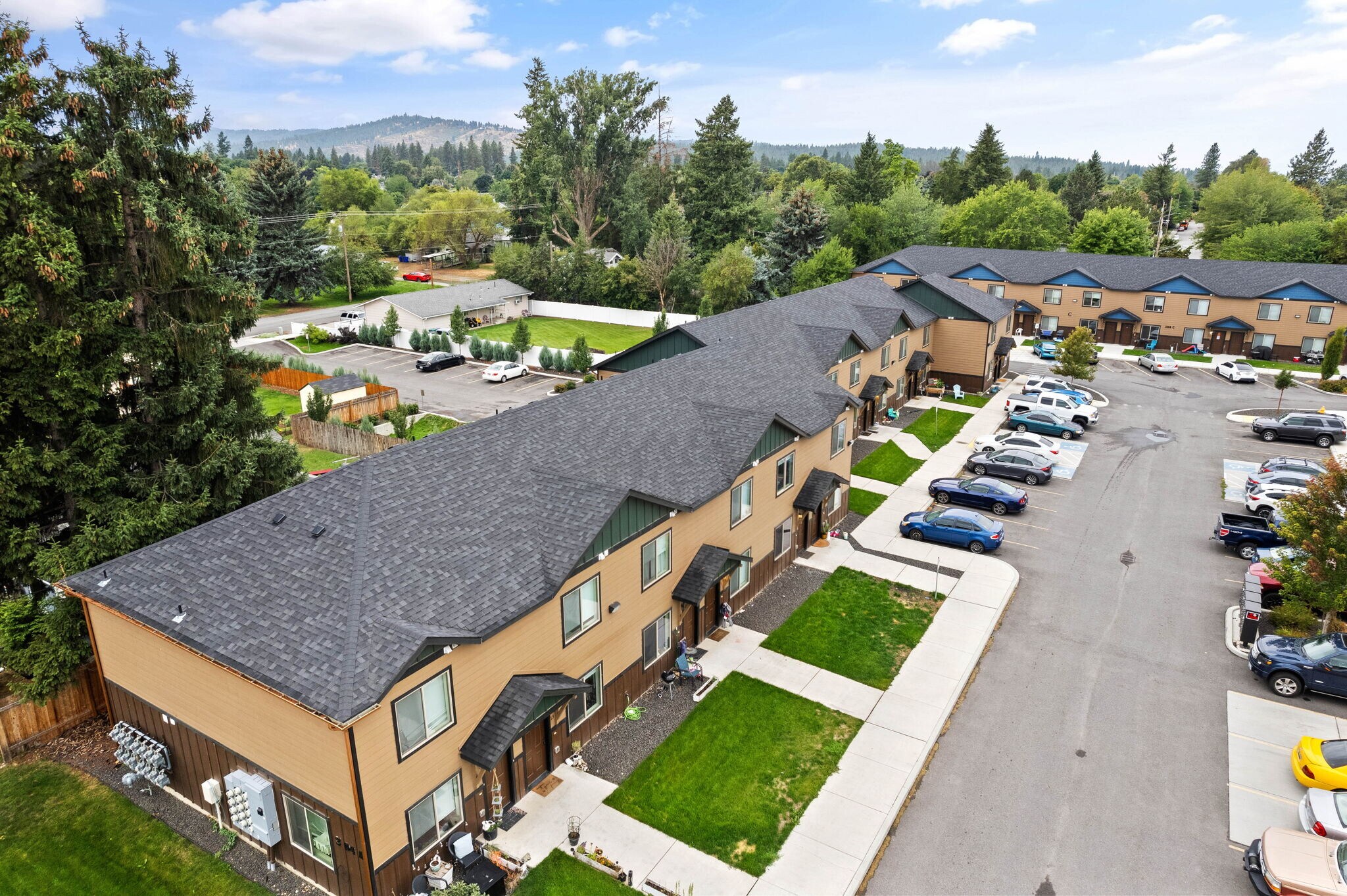 Building Photo - 304 S Skipworth Rd